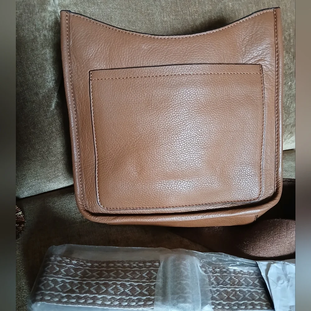 Rarely Carried J Jill Brown Leather Crossbody Bag with two Guitar Straps. - Picture 2 of 5